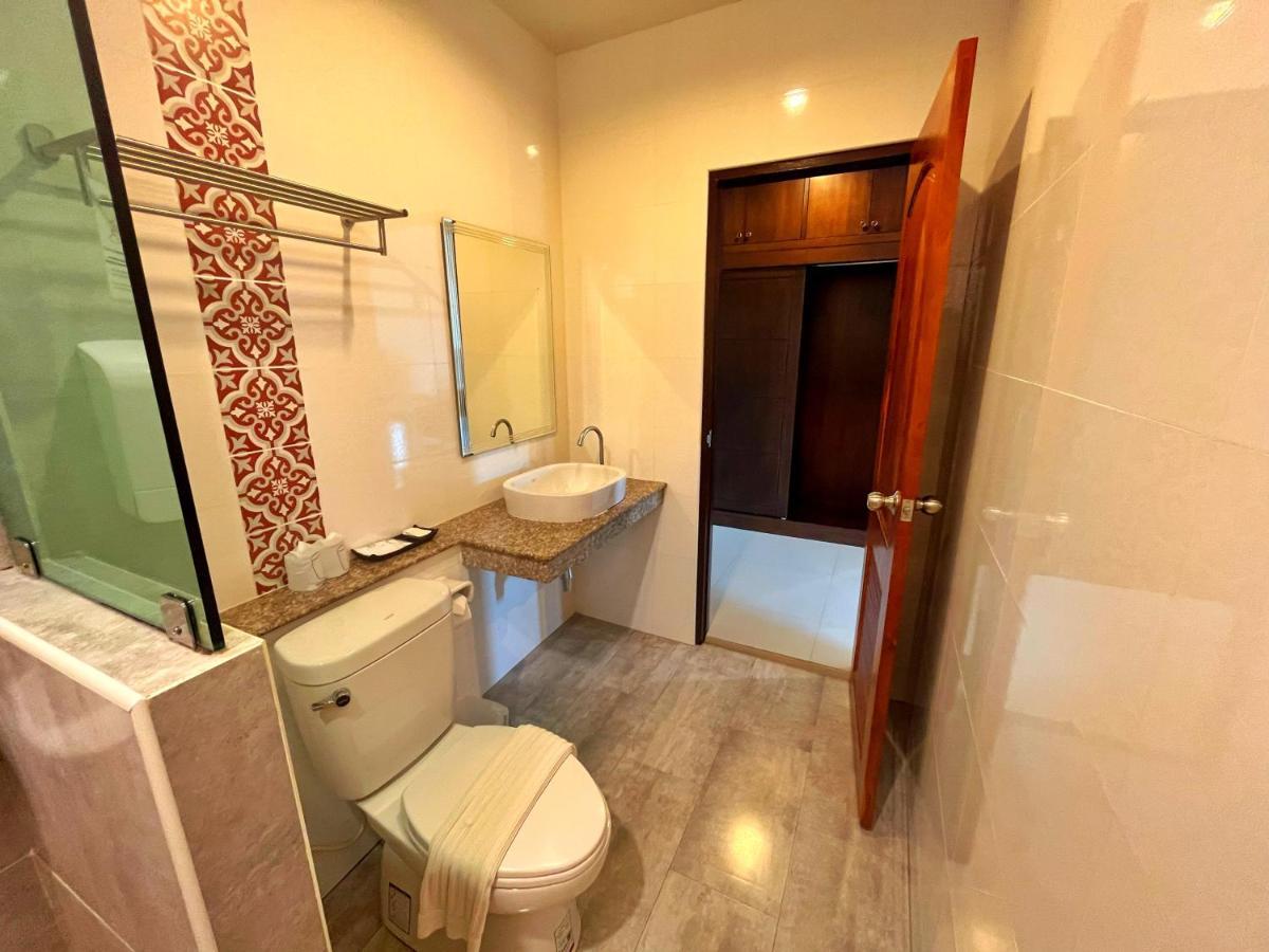 Luxe Kamer met 1 of 2 Bedden en Balkon
